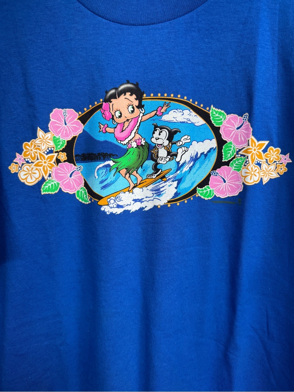 VTG Betty Boop Blue Polynesian Princess Surfing Floral Shirt